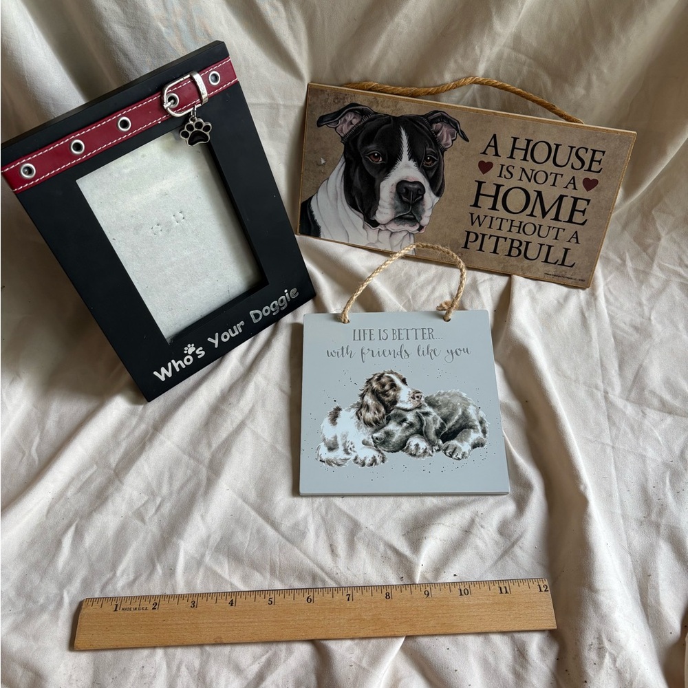 Dog-Themed Home Accent Set - Black, Brown, Gray